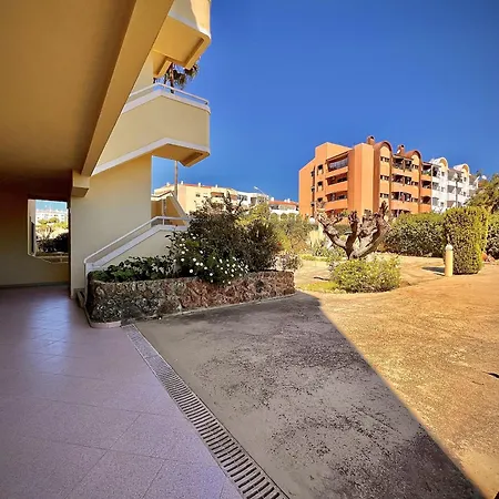 Marina Sol With Pool By Homing Apartment