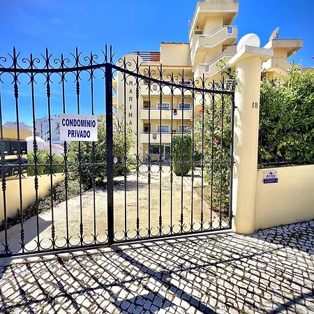 Marina Sol With Pool By Homing Apartment