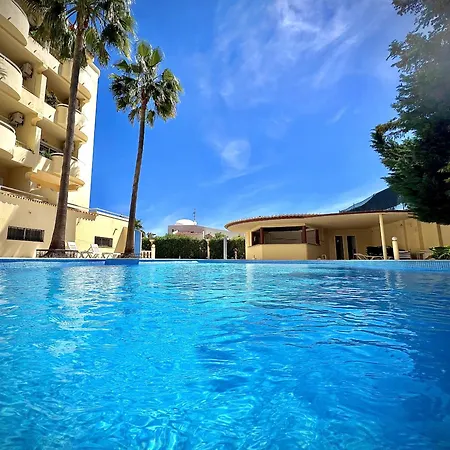 Marina Sol With Pool By Homing