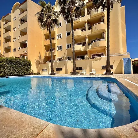 Marina Sol With Pool By Homing Apartment
